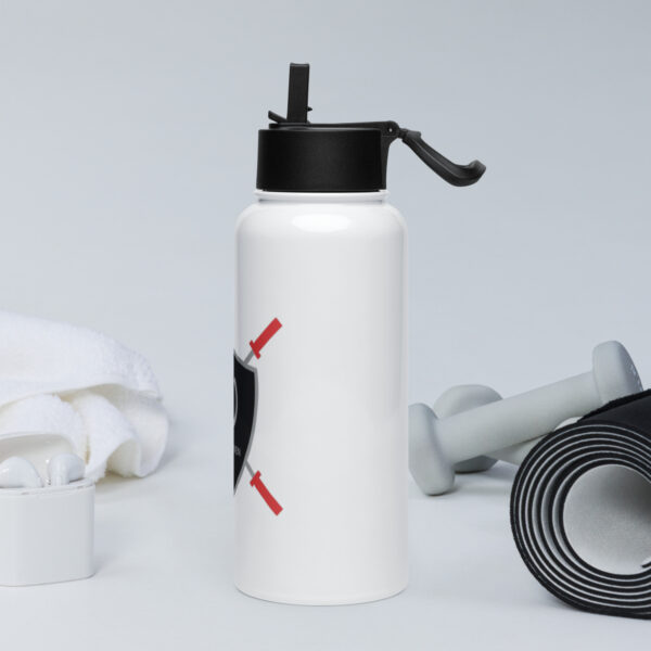 BeyonDriven Stainless steel water bottle with a straw lid - Image 3